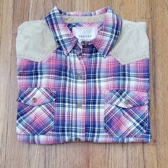 Womens Forever 21 button down shirt - Picture 2 of 8